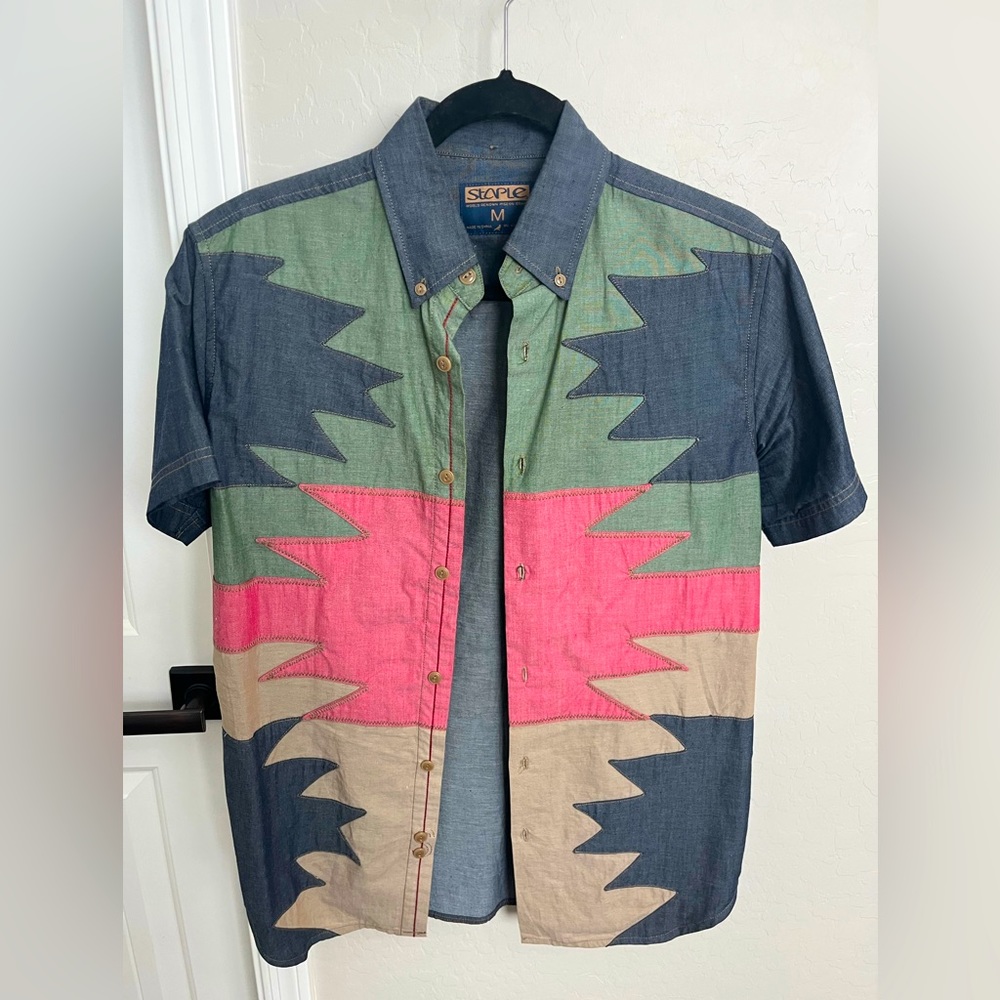 Men’s Size M Staple Pigeon Button Up - Limited Release.. Never worn!